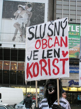 Z protestu Antigorila vo februári 2012