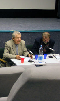 Rudolf Urc (vľavo) na konferencii VŠMU: Normalizácia a film