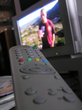 Dokumenty prichádzajú aj z televíznej obrazovky